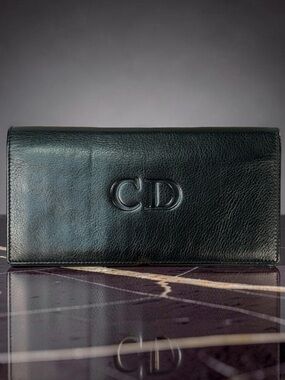 Christian Dior Leather Slim Long Wallet 🖤❤️